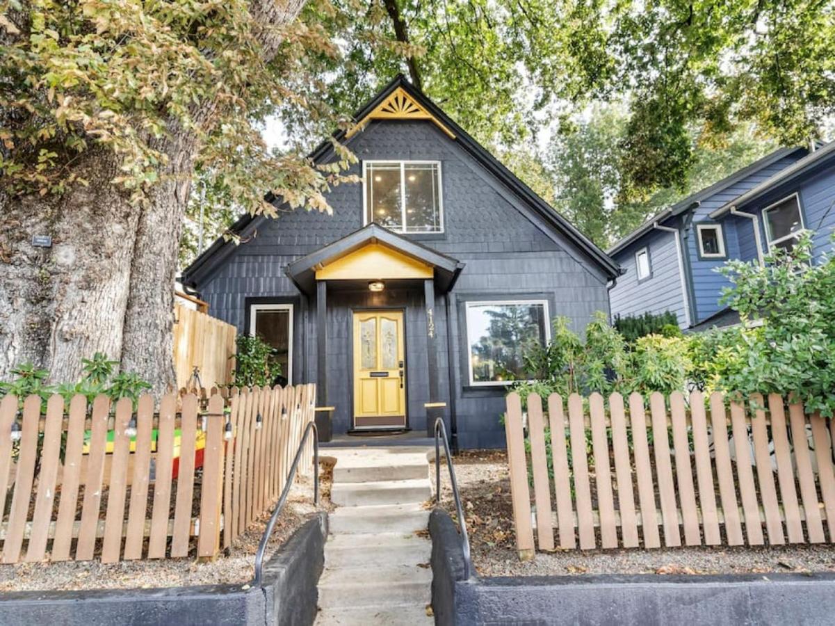 The Auric Door Inn On N Mississippi Portland Bagian luar foto